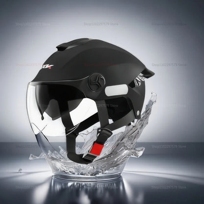 Helmet, lightweight and breathable motorcycle helmet for men and women, portable simple bicycle motorcycle riding equipment